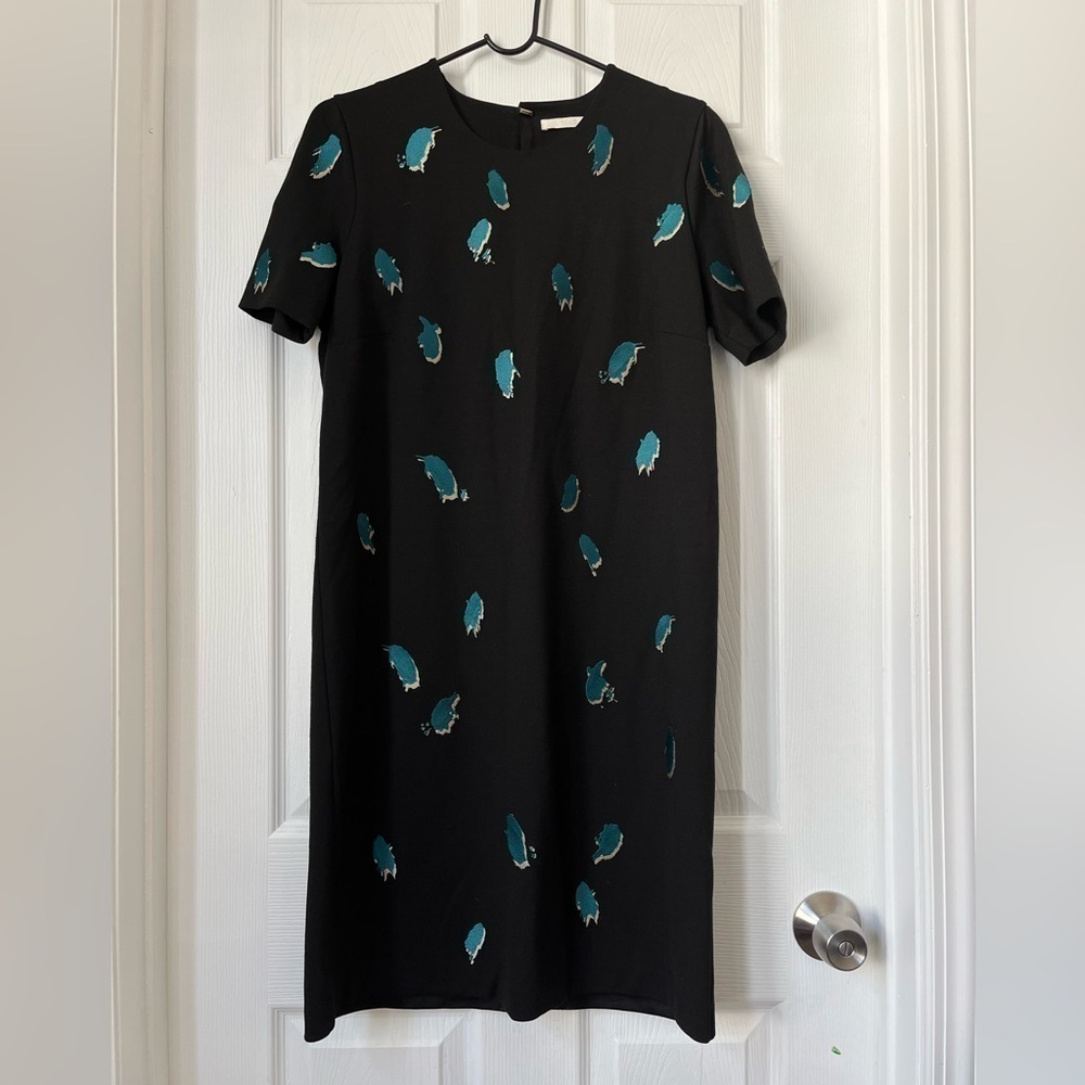 BOSS Hugo Boss Black Embroidered Graphic Shift Dress Medium